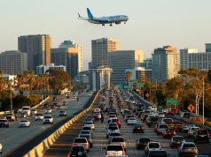 交通部长推出礼貌运动, 不文明乘客事件激增400% 交通部长推出礼貌运动, 不文明乘客事件激增400%